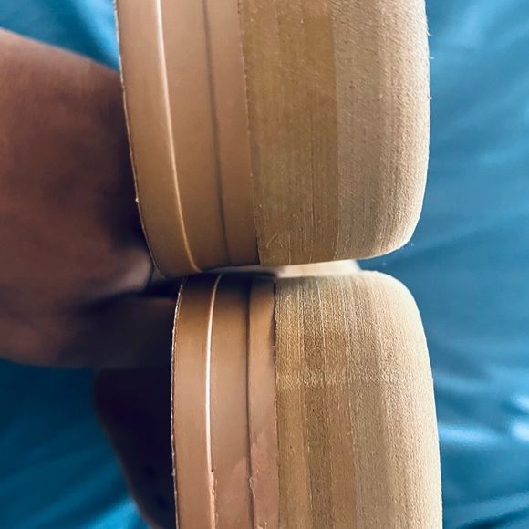 BNWOT Reefs Sandals - Picture 4 of 9